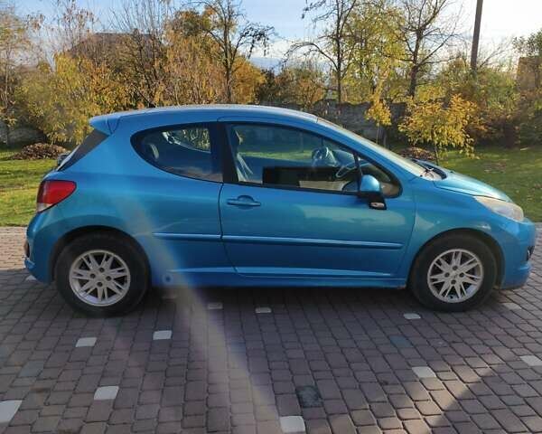 Пежо 207 2011 в Мостисках на Automoto.ua Синий Пежо 207, объемом двигателя 1.56 л и пробегом 208 тыс. км за 5600 $, фото 7 на Automoto.ua