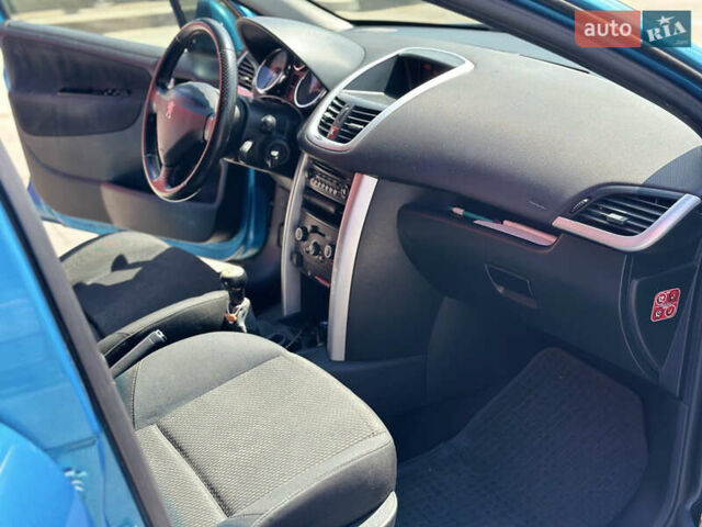 Синій Пежо 207, об'ємом двигуна 1.36 л та пробігом 296 тис. км за 3450 $, фото 5 на Automoto.ua