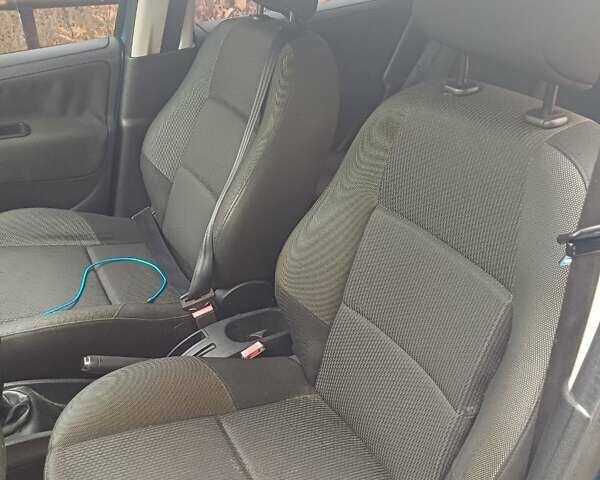 Синий Пежо 207, объемом двигателя 1.36 л и пробегом 193 тыс. км за 4500 $, фото 17 на Automoto.ua