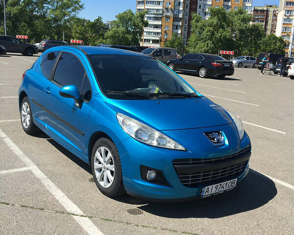 Синий Пежо 207, объемом двигателя 1.6 л и пробегом 90 тыс. км за 6700 $, фото 3 на Automoto.ua