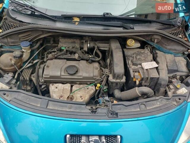 Синий Пежо 207, объемом двигателя 1.36 л и пробегом 193 тыс. км за 4500 $, фото 16 на Automoto.ua