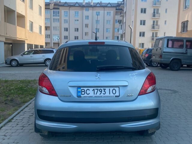 Синій Пежо 207, об'ємом двигуна 1.4 л та пробігом 199 тис. км за 3818 $, фото 2 на Automoto.ua