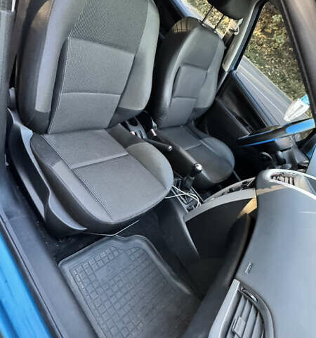 Синий Пежо 207, объемом двигателя 1.36 л и пробегом 153 тыс. км за 5200 $, фото 17 на Automoto.ua