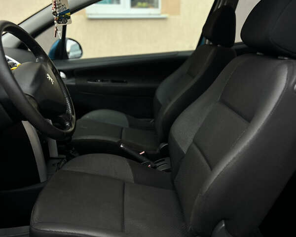 Синий Пежо 207, объемом двигателя 1.36 л и пробегом 95 тыс. км за 5199 $, фото 17 на Automoto.ua