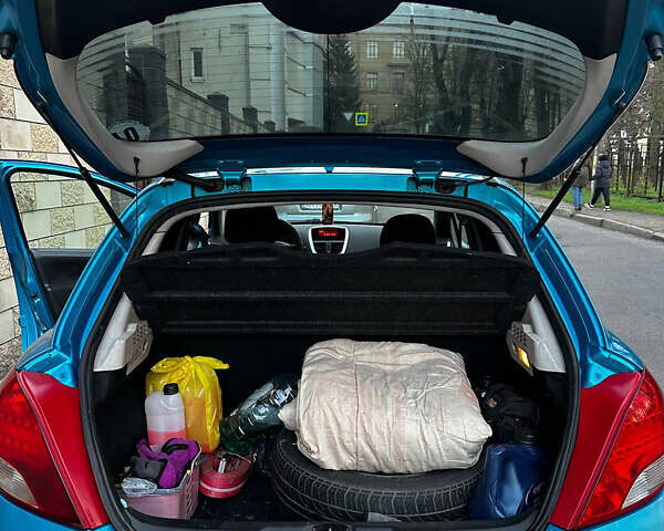 Синий Пежо 207, объемом двигателя 1.36 л и пробегом 200 тыс. км за 5000 $, фото 6 на Automoto.ua