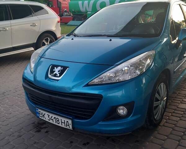Синий Пежо 207, объемом двигателя 1.4 л и пробегом 89 тыс. км за 4900 $, фото 2 на Automoto.ua