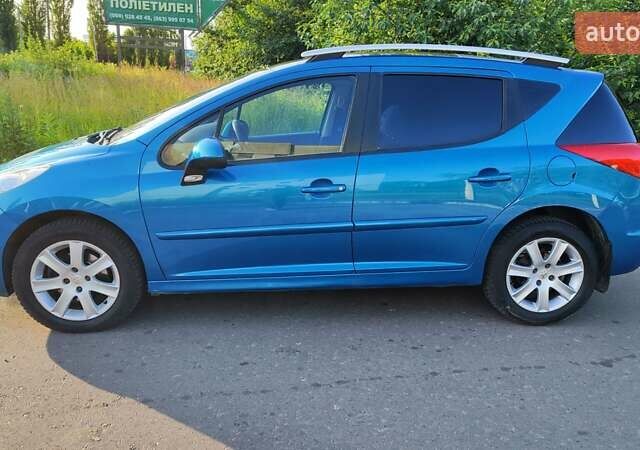 Синий Пежо 207, объемом двигателя 1.6 л и пробегом 287 тыс. км за 3750 $, фото 1 на Automoto.ua