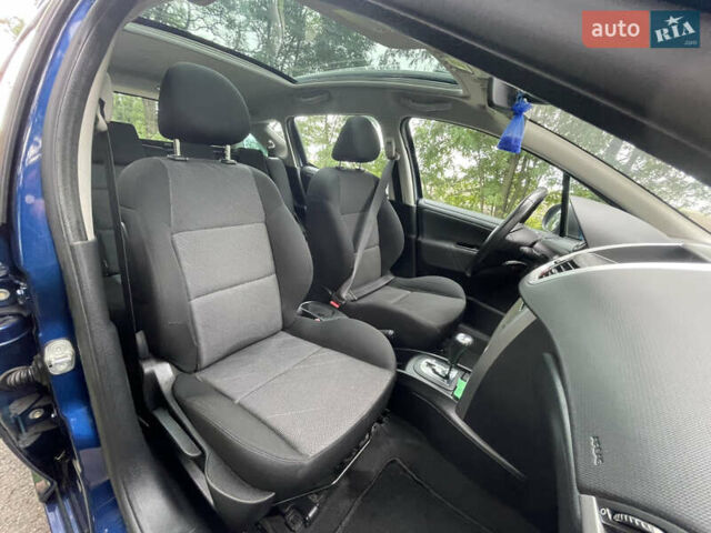 Синий Пежо 207, объемом двигателя 1.6 л и пробегом 94 тыс. км за 6500 $, фото 23 на Automoto.ua