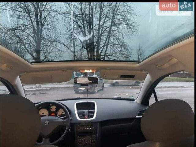 Синий Пежо 207, объемом двигателя 1.4 л и пробегом 240 тыс. км за 4500 $, фото 8 на Automoto.ua