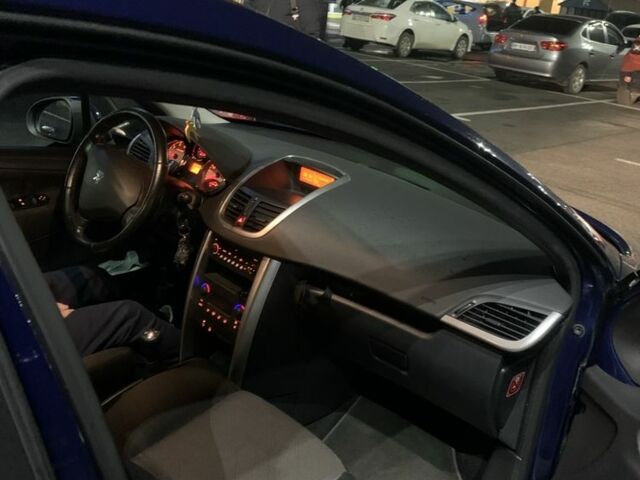 Синий Пежо 207, объемом двигателя 1.6 л и пробегом 230 тыс. км за 5100 $, фото 17 на Automoto.ua