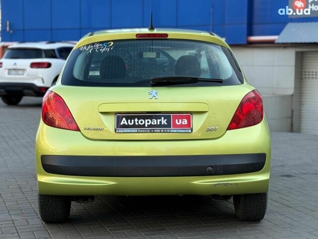 Зеленый Пежо 207, объемом двигателя 1.4 л и пробегом 118 тыс. км за 4990 $, фото 4 на Automoto.ua