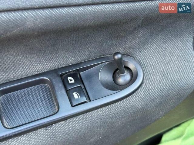 Зеленый Пежо 207, объемом двигателя 1.4 л и пробегом 118 тыс. км за 4990 $, фото 17 на Automoto.ua