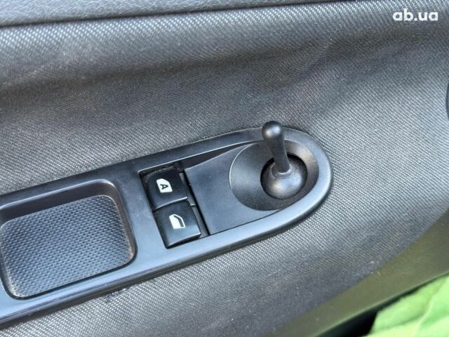 Зеленый Пежо 207, объемом двигателя 1.4 л и пробегом 118 тыс. км за 4990 $, фото 17 на Automoto.ua