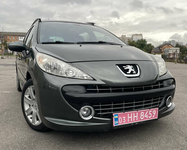 Зелений Пежо 207, об'ємом двигуна 1.6 л та пробігом 136 тис. км за 5550 $, фото 1 на Automoto.ua