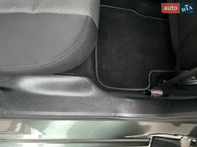 Зелений Пежо 207, об'ємом двигуна 1.6 л та пробігом 136 тис. км за 5550 $, фото 39 на Automoto.ua