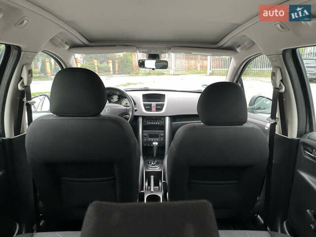 Зелений Пежо 207, об'ємом двигуна 1.6 л та пробігом 136 тис. км за 5550 $, фото 33 на Automoto.ua