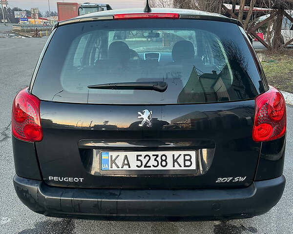 Чорний Пежо 207 SW, об'ємом двигуна 1.6 л та пробігом 179 тис. км за 5000 $, фото 6 на Automoto.ua