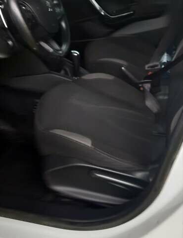 Білий Пежо 208, об'ємом двигуна 1.4 л та пробігом 259 тис. км за 7100 $, фото 11 на Automoto.ua