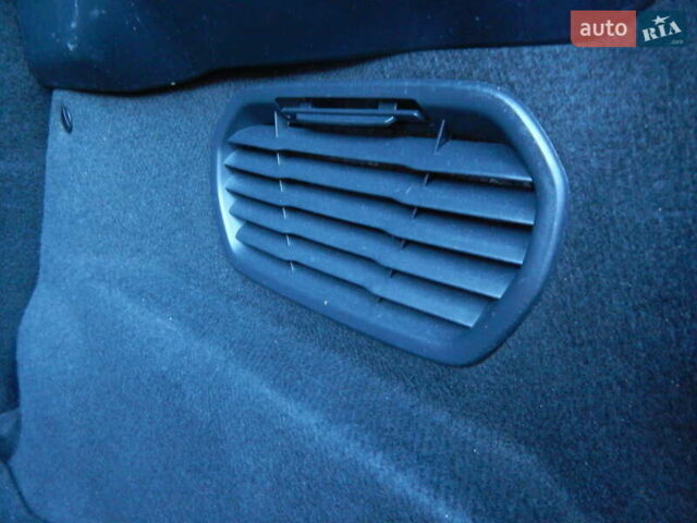 Пежо 208 2012 в Трускавце на Automoto.ua Белый Пежо 208, объемом двигателя 1.4 л и пробегом 160 тыс. км за 5890 $, фото 72 на Automoto.ua