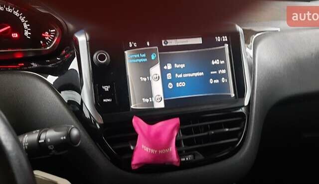 Білий Пежо 208, об'ємом двигуна 1.4 л та пробігом 259 тис. км за 7100 $, фото 20 на Automoto.ua