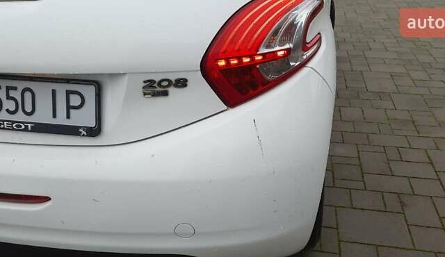 Білий Пежо 208, об'ємом двигуна 1.4 л та пробігом 259 тис. км за 7100 $, фото 38 на Automoto.ua