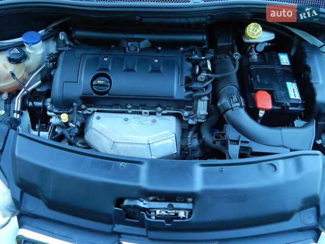 Пежо 208 2012 в Трускавце на Automoto.ua Белый Пежо 208, объемом двигателя 1.4 л и пробегом 160 тыс. км за 5890 $, фото 40 на Automoto.ua