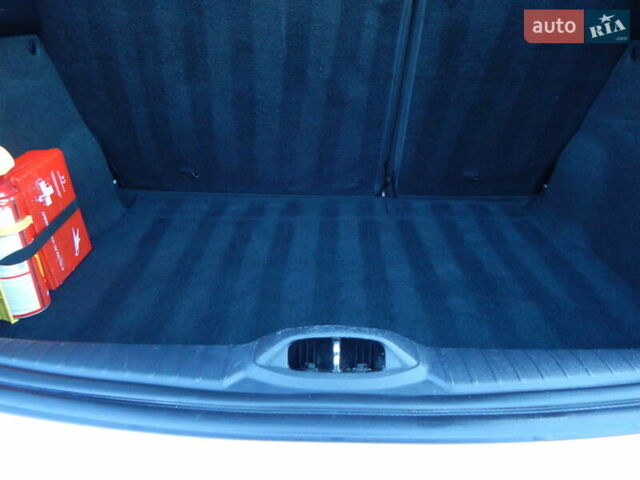 Пежо 208 2012 в Трускавце на Automoto.ua Белый Пежо 208, объемом двигателя 1.4 л и пробегом 160 тыс. км за 5890 $, фото 70 на Automoto.ua