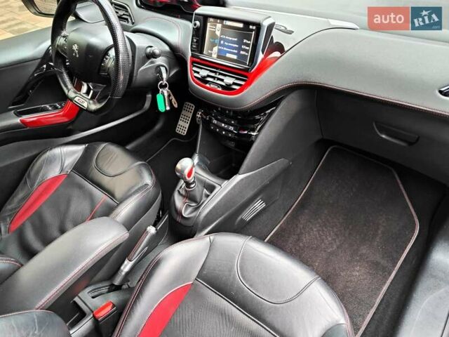 Білий Пежо 208, об'ємом двигуна 1.6 л та пробігом 137 тис. км за 6990 $, фото 46 на Automoto.ua