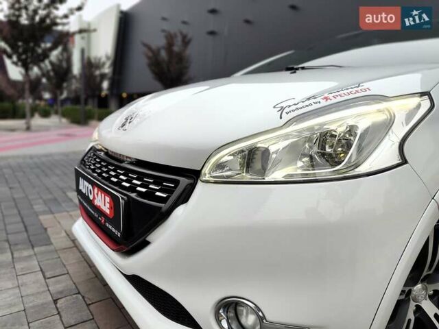 Білий Пежо 208, об'ємом двигуна 1.6 л та пробігом 137 тис. км за 6990 $, фото 1 на Automoto.ua