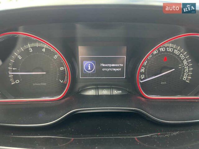 Белый Пежо 208, объемом двигателя 1.6 л и пробегом 183 тыс. км за 7350 $, фото 18 на Automoto.ua