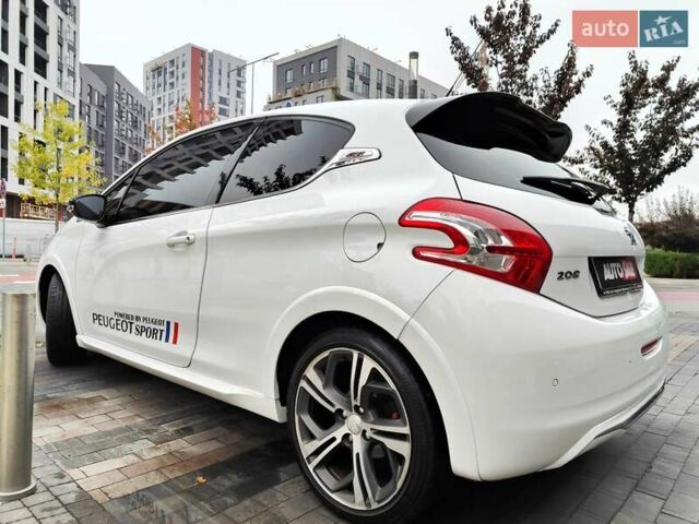 Білий Пежо 208, об'ємом двигуна 1.6 л та пробігом 137 тис. км за 6990 $, фото 12 на Automoto.ua