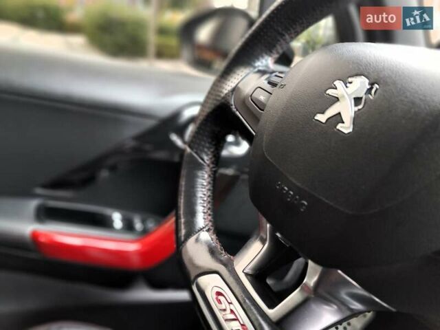 Білий Пежо 208, об'ємом двигуна 1.6 л та пробігом 137 тис. км за 6990 $, фото 49 на Automoto.ua