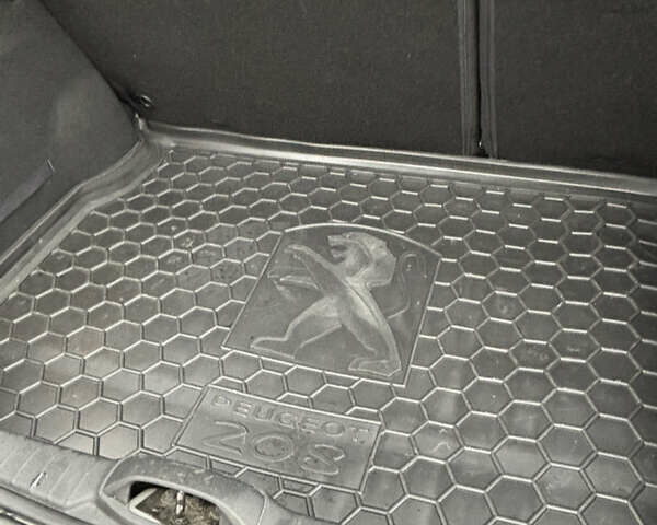 Білий Пежо 208, об'ємом двигуна 1.6 л та пробігом 159 тис. км за 9100 $, фото 30 на Automoto.ua