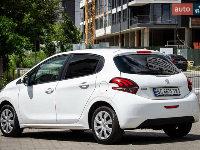 Белый Пежо 208, объемом двигателя 1.2 л и пробегом 106 тыс. км за 7500 $, фото 40 на Automoto.ua