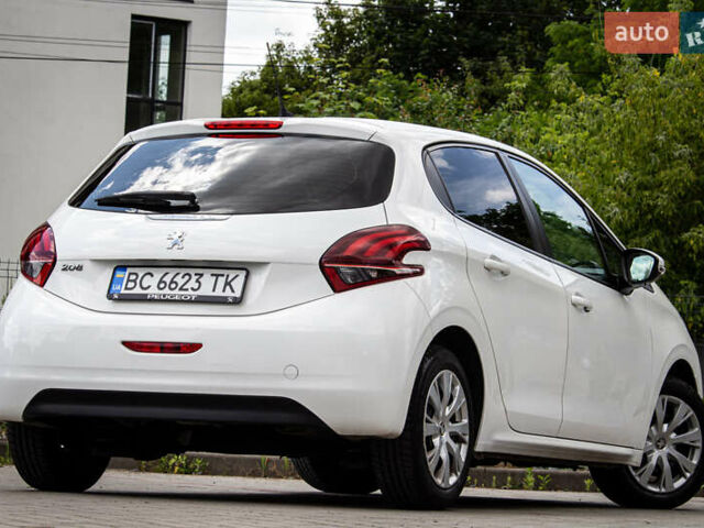 Белый Пежо 208, объемом двигателя 1.2 л и пробегом 106 тыс. км за 7500 $, фото 42 на Automoto.ua