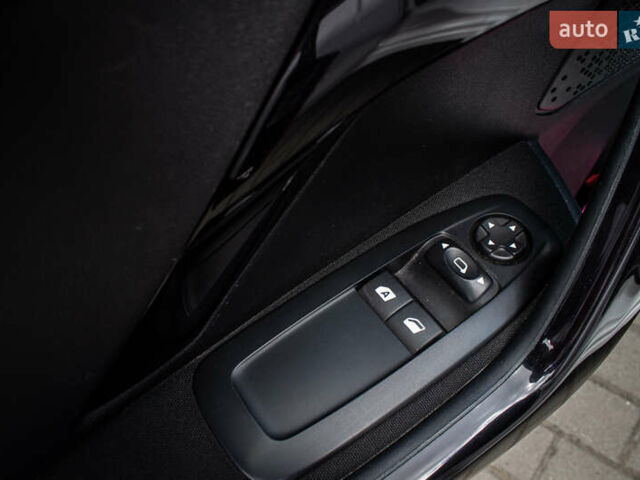 Белый Пежо 208, объемом двигателя 1.2 л и пробегом 106 тыс. км за 7500 $, фото 26 на Automoto.ua