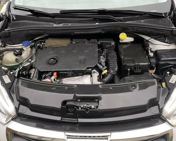 Белый Пежо 208, объемом двигателя 1.5 л и пробегом 190 тыс. км за 7900 $, фото 8 на Automoto.ua