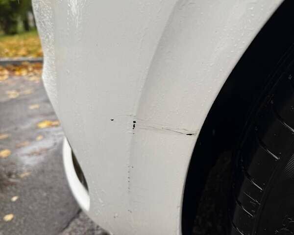 Белый Пежо 208, объемом двигателя 1.2 л и пробегом 178 тыс. км за 7000 $, фото 10 на Automoto.ua