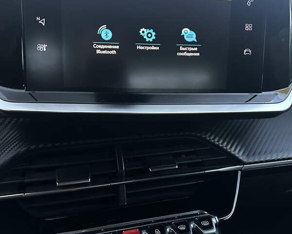 Белый Пежо 208, объемом двигателя 0 л и пробегом 55 тыс. км за 12500 $, фото 14 на Automoto.ua