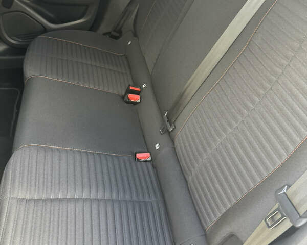 Белый Пежо 208, объемом двигателя 0 л и пробегом 95 тыс. км за 14200 $, фото 4 на Automoto.ua