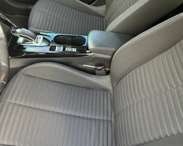 Белый Пежо 208, объемом двигателя 0 л и пробегом 95 тыс. км за 14200 $, фото 6 на Automoto.ua