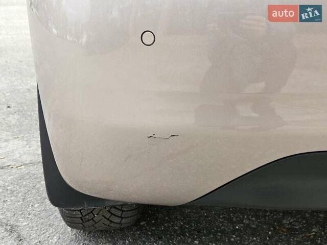 Бежевый Пежо 208, объемом двигателя 1.6 л и пробегом 50 тыс. км за 8900 $, фото 30 на Automoto.ua