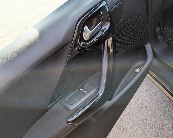 Чорний Пежо 208, об'ємом двигуна 1.4 л та пробігом 189 тис. км за 7000 $, фото 7 на Automoto.ua