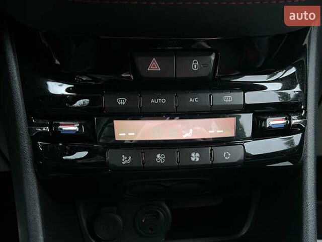 Черный Пежо 208, объемом двигателя 1.6 л и пробегом 130 тыс. км за 13650 $, фото 16 на Automoto.ua