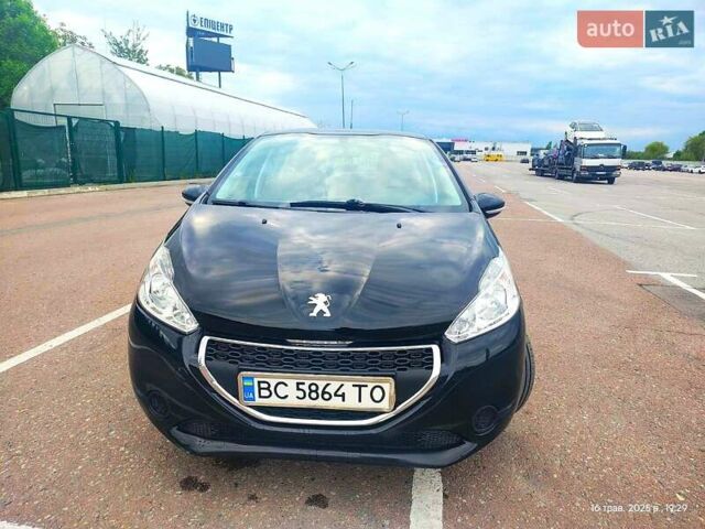 Черный Пежо 208, объемом двигателя 1.2 л и пробегом 137 тыс. км за 6500 $, фото 1 на Automoto.ua