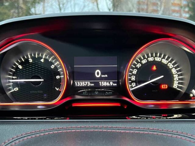 Черный Пежо 208, объемом двигателя 1.6 л и пробегом 130 тыс. км за 13650 $, фото 14 на Automoto.ua