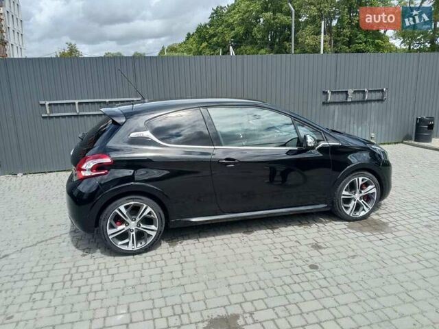 Чорний Пежо 208, об'ємом двигуна 1.6 л та пробігом 130 тис. км за 13000 $, фото 2 на Automoto.ua