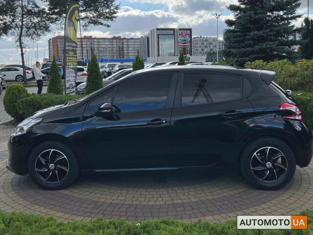 Черный Пежо 208, объемом двигателя 1.4 л и пробегом 201 тыс. км за 9500 $, фото 3 на Automoto.ua