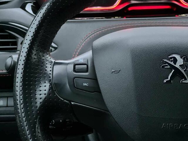 Черный Пежо 208, объемом двигателя 1.6 л и пробегом 130 тыс. км за 13650 $, фото 11 на Automoto.ua