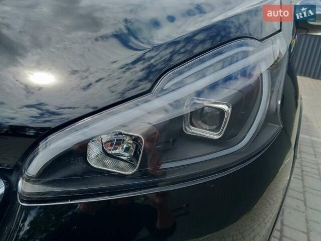 Чорний Пежо 208, об'ємом двигуна 1.6 л та пробігом 130 тис. км за 13000 $, фото 6 на Automoto.ua